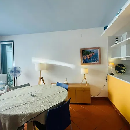דירה Tamariu Beach 1: Beachfront Home With Wifi Views