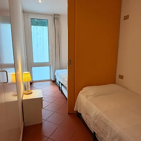 1- Beachfront With Wifi Views
